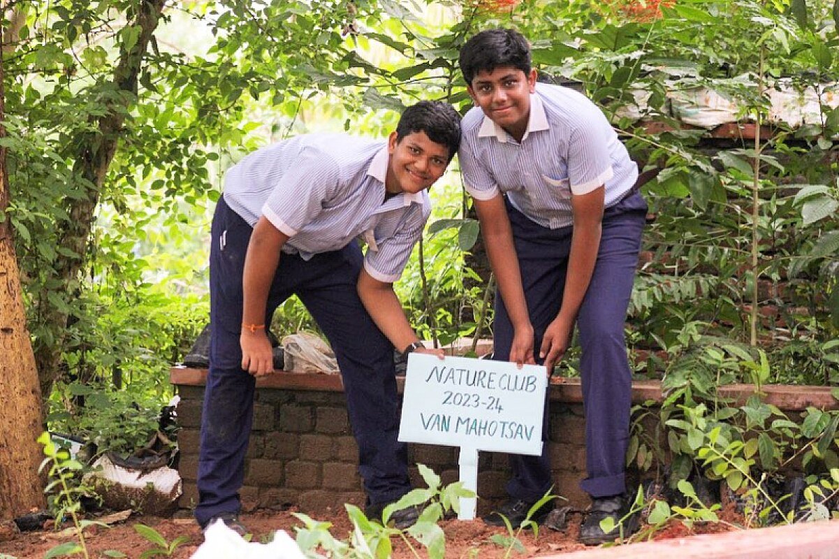 NATURE CLUB